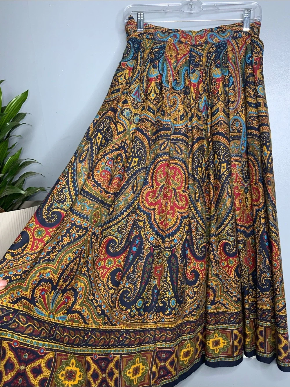 Chaus Vintage Multicolor Paisley Maxi Skirt with Navy and Mustard 12